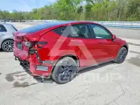 2024 Tesla Model Y фото