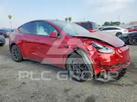 2024 Tesla Model Y фото