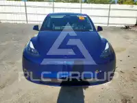 2024 Tesla Model Y фото