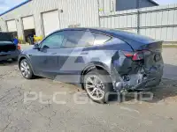2024 Tesla Model Y фото