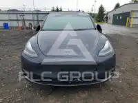 2024 Tesla Model Y фото