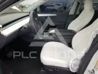 2024 Tesla Model Y фото