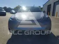 2024 Tesla Model Y фото
