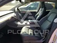 2024 Tesla Model Y фото