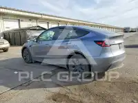2024 Tesla Model Y фото