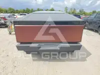 2024 Tesla Cybertruck photo