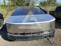2024 Tesla Cybertruck фото