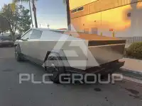 2024 Tesla Cybertruck фото