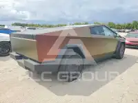 2024 Tesla Cybertruck photo