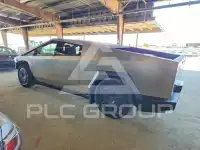 2024 Tesla Cybertruck photo