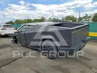 2024 Tesla Cybertruck фото