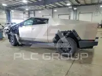 2024 Tesla Cybertruck photo