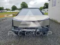 2024 Tesla Cybertruck фото
