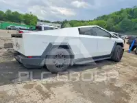 2024 Tesla Cybertruck photo