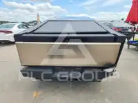 2024 Tesla Cybertruck фото