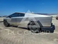 2024 Tesla Cybertruck фото