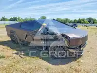 2024 Tesla Cybertruck фото