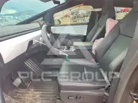 2024 Tesla Cybertruck фото