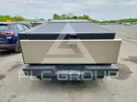 2024 Tesla Cybertruck photo
