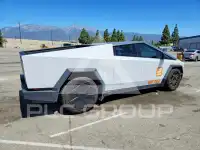 2024 Tesla Cybertruck photo