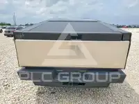 2024 Tesla Cybertruck photo