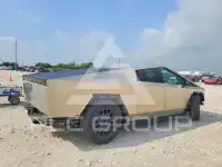 2024 Tesla Cybertruck фото