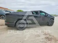 2024 Tesla Cybertruck фото