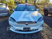 2024 Tesla Model X фото