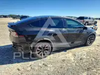 2024 Tesla Model X photo