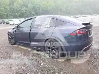 2024 Tesla Model X photo