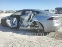 2024 Tesla Model S фото