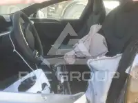 2024 Tesla Model S фото