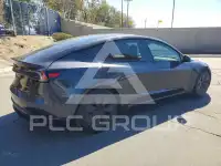2024 Tesla Model 3 фото