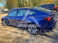 2024 Tesla Model 3 фото