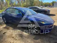 2024 Tesla Model 3 фото