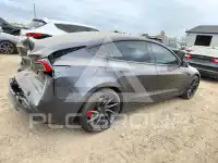 2024 Tesla Model 3 фото