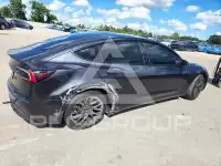 2024 Tesla Model 3 photo