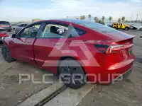 2024 Tesla Model 3 фото