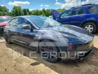 2024 Tesla Model 3 фото