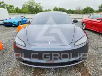 2024 Tesla Model 3 фото