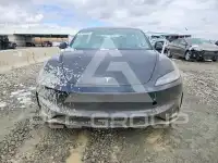 2024 Tesla Model 3 photo