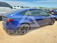 2024 Tesla Model 3 фото