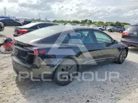 2024 Tesla Model 3 фото