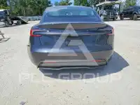 2024 Tesla Model 3 фото