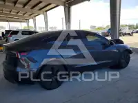 2024 Tesla Model 3 фото
