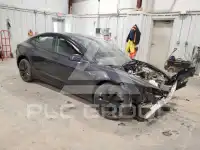 2024 Tesla Model 3 фото