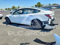 2024 Tesla Model 3 фото