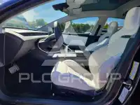 2024 Tesla Model 3 фото