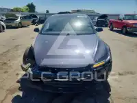 2024 Tesla Model 3 фото