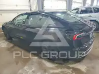 2024 Tesla Model 3 фото